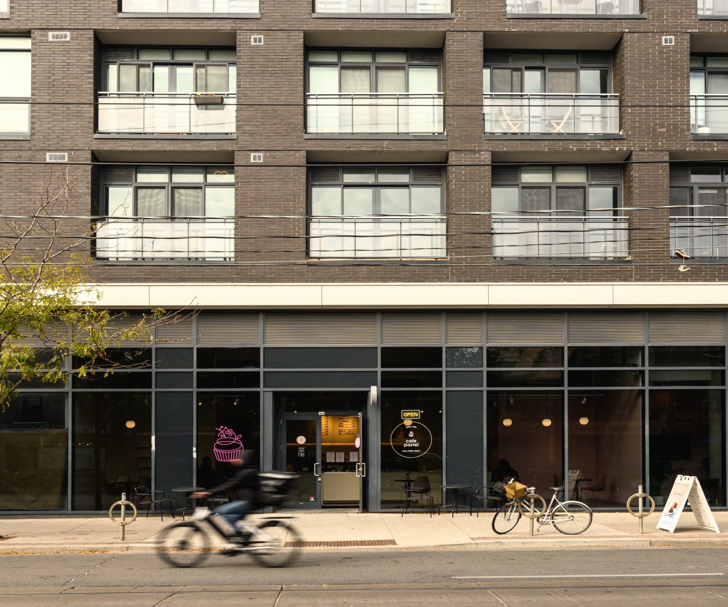 Cafe Pastel - Toronto - Abeco Building Group
